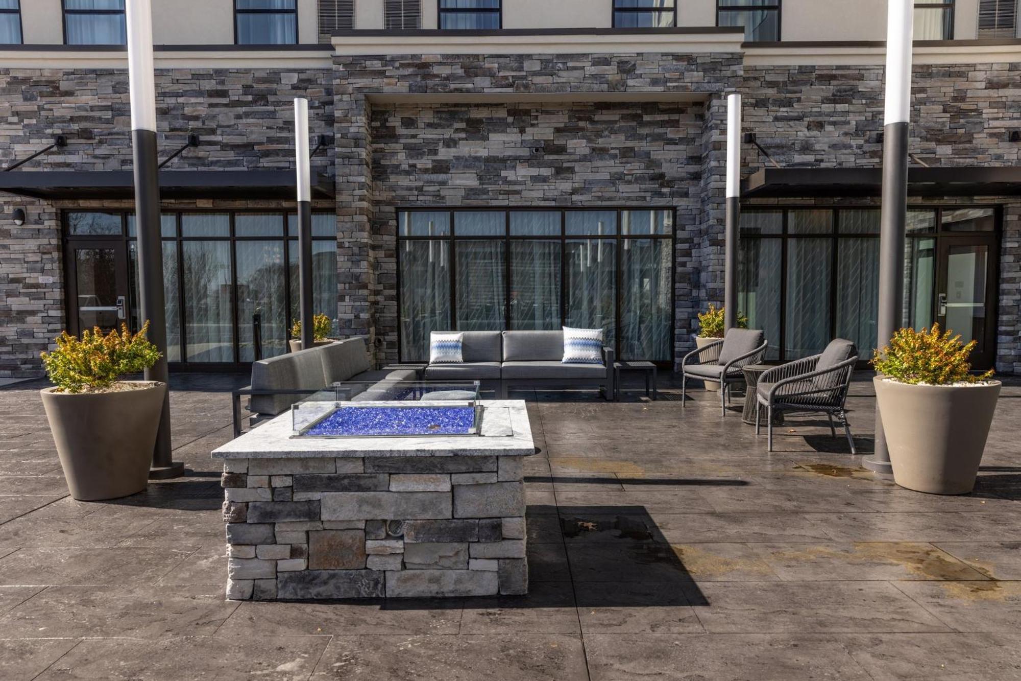 Staybridge Suites Greenville - Medical Center By Ihg Kültér fotó